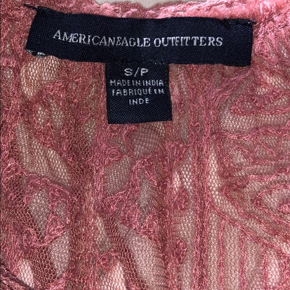 American Eagle summer Shear blouse - Picture 3 of 4